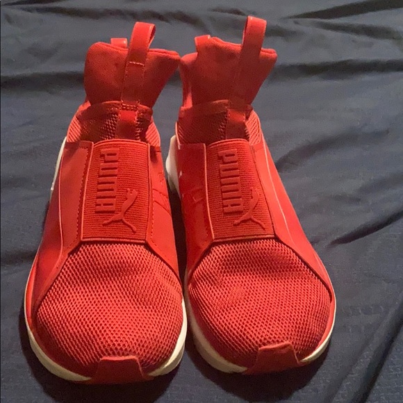 puma shoes - Picture 4 of 4